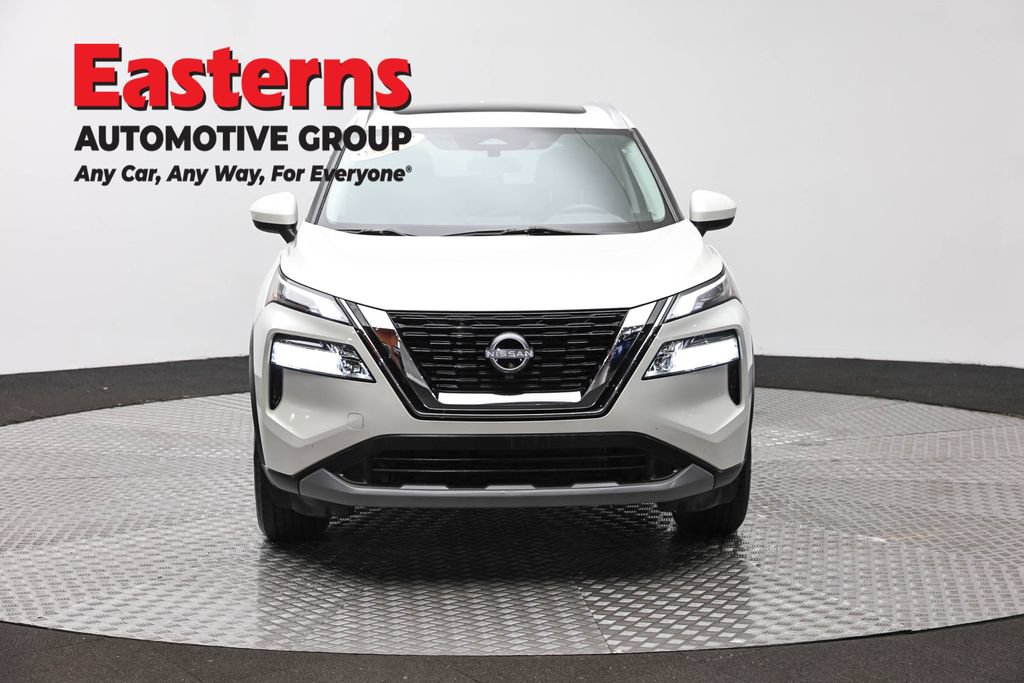 Used 2023 Nissan Rogue SV w/ SV Premium B Package AWD/4WD image 4