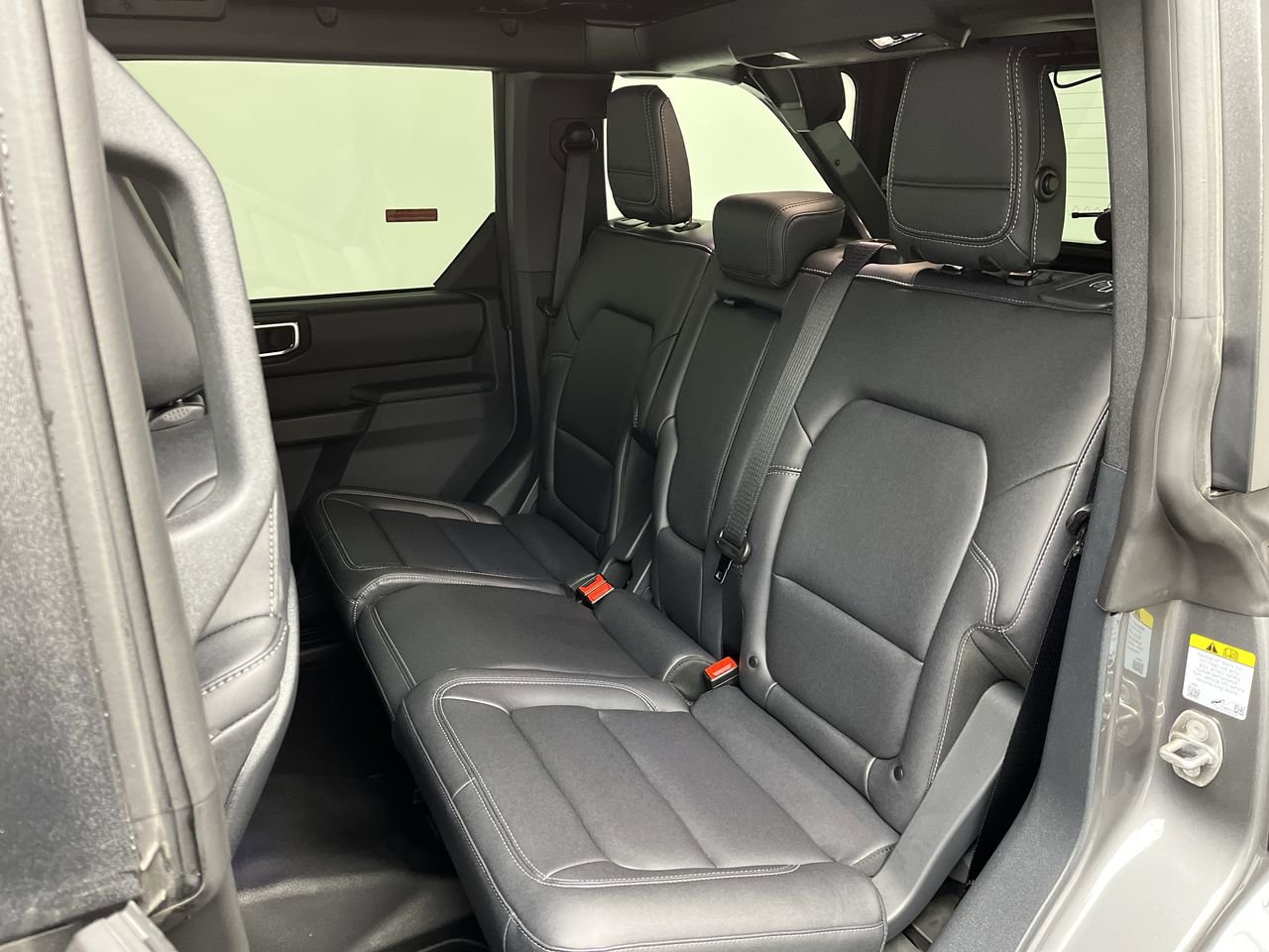New 2025 Ford Bronco Badlands AWD/4WD image 10