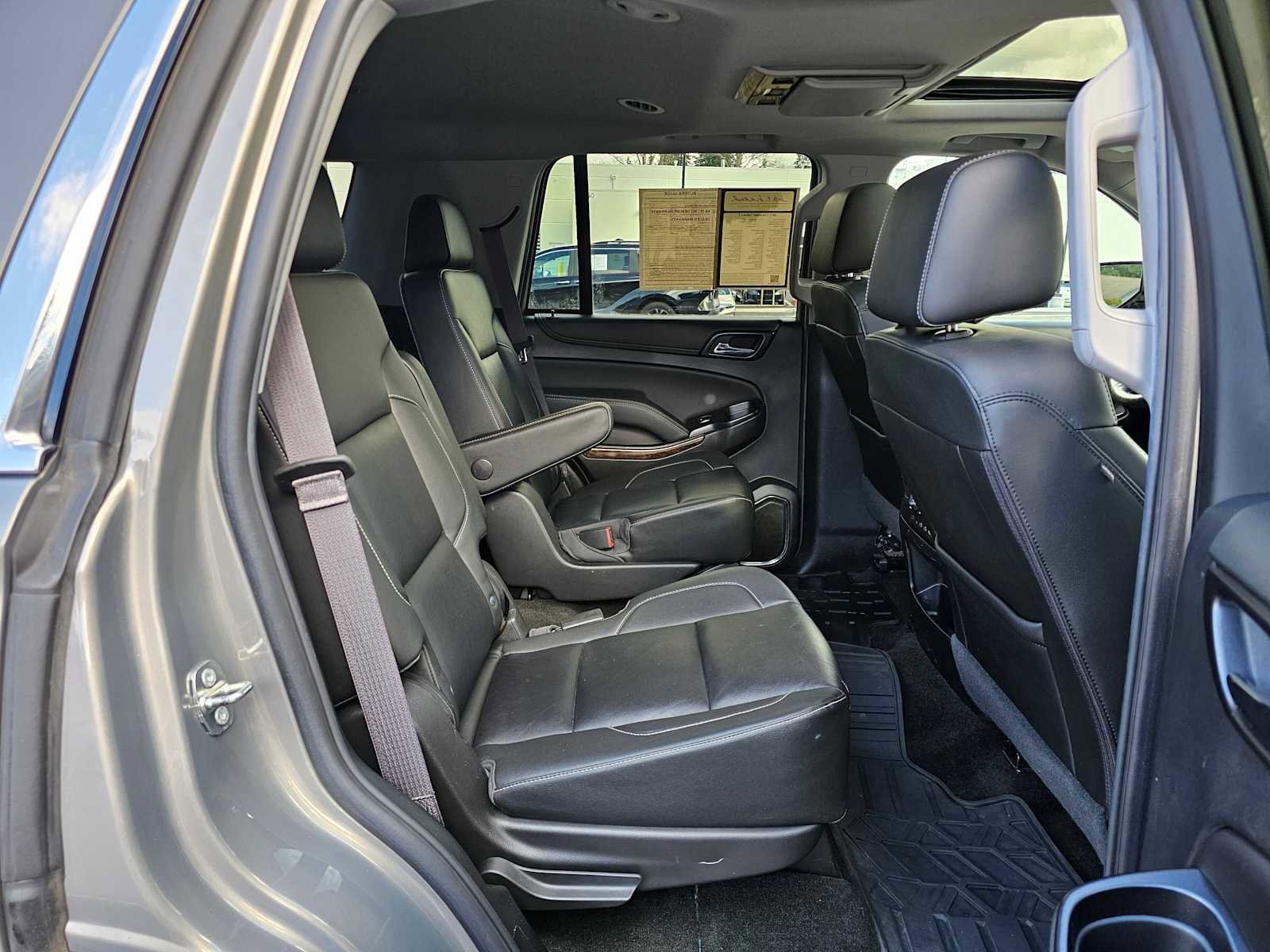 Used 2017 Chevrolet Tahoe LT image 12