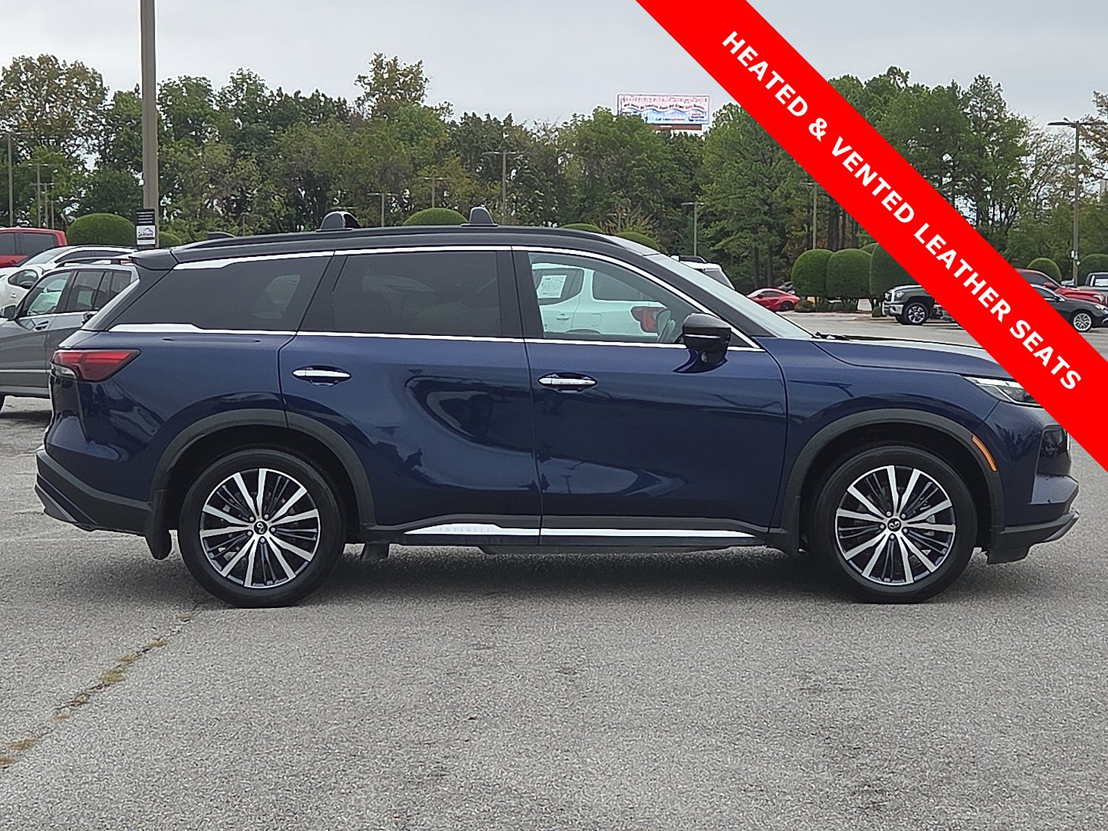 Used 2023 INFINITI QX60 Autograph AWD/4WD image 6