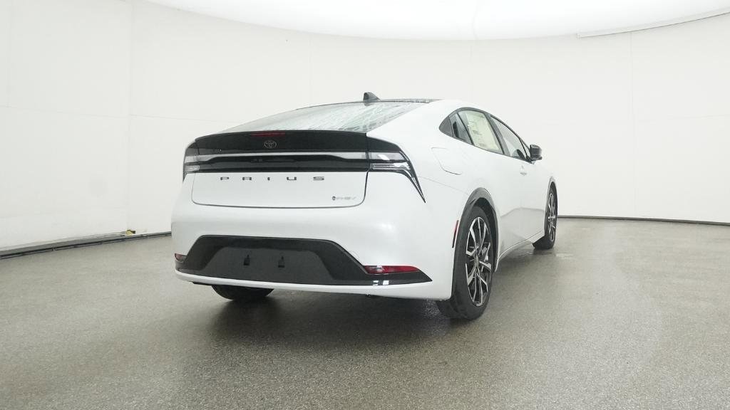 New 2026 Toyota Prius Plug-In Hybrid image 24