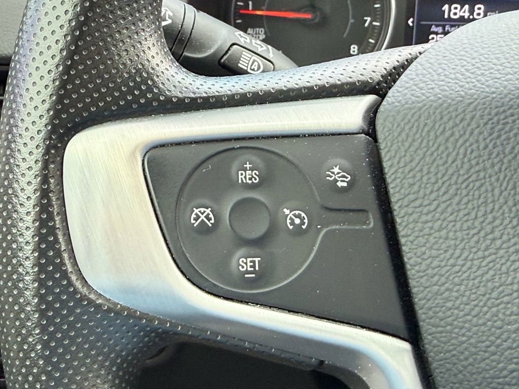 Used 2024 GMC Terrain SLE image 23