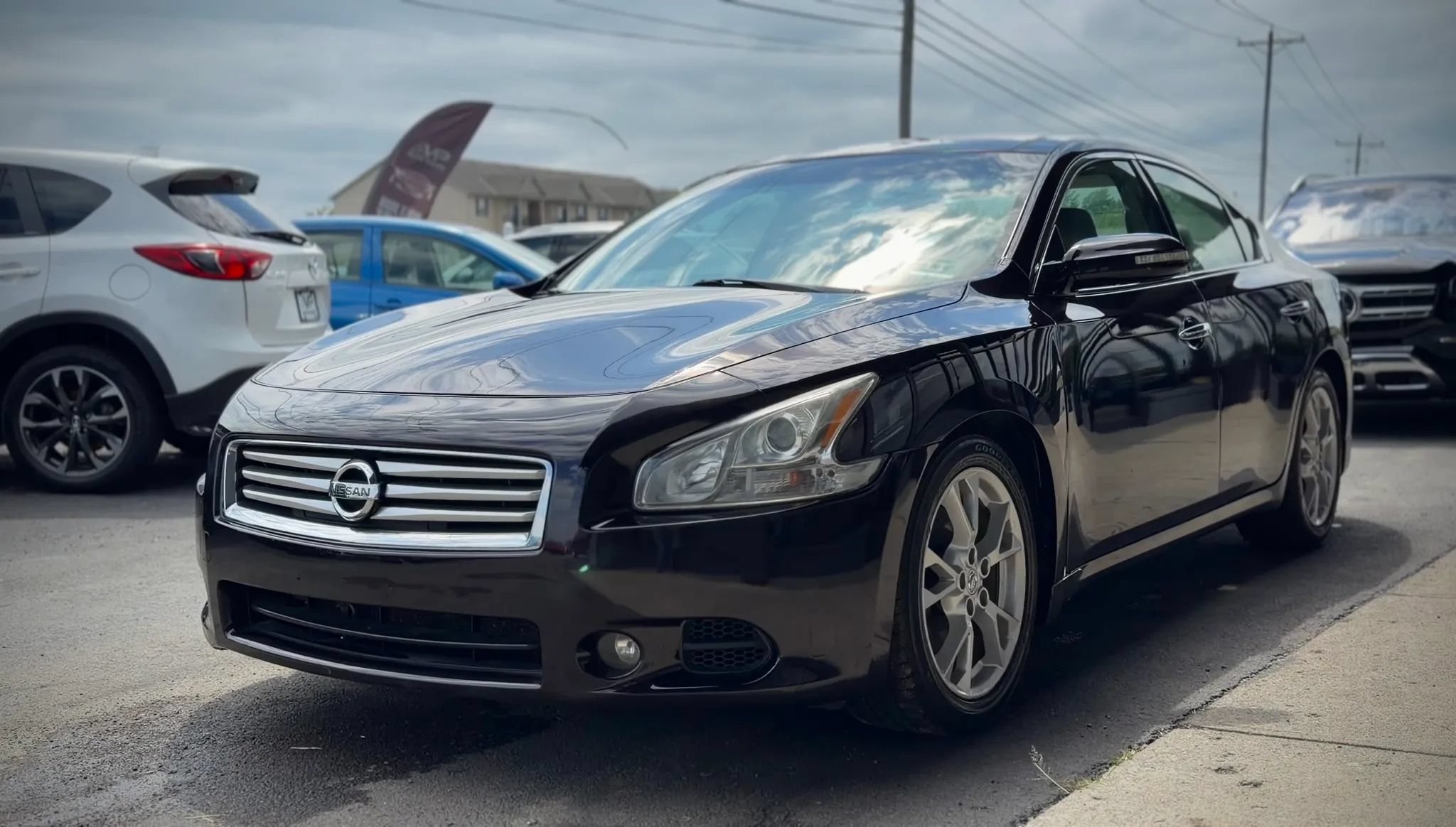 Used 2012 Nissan Maxima 3.5 SV w/ Premium Pkg FWD image 5