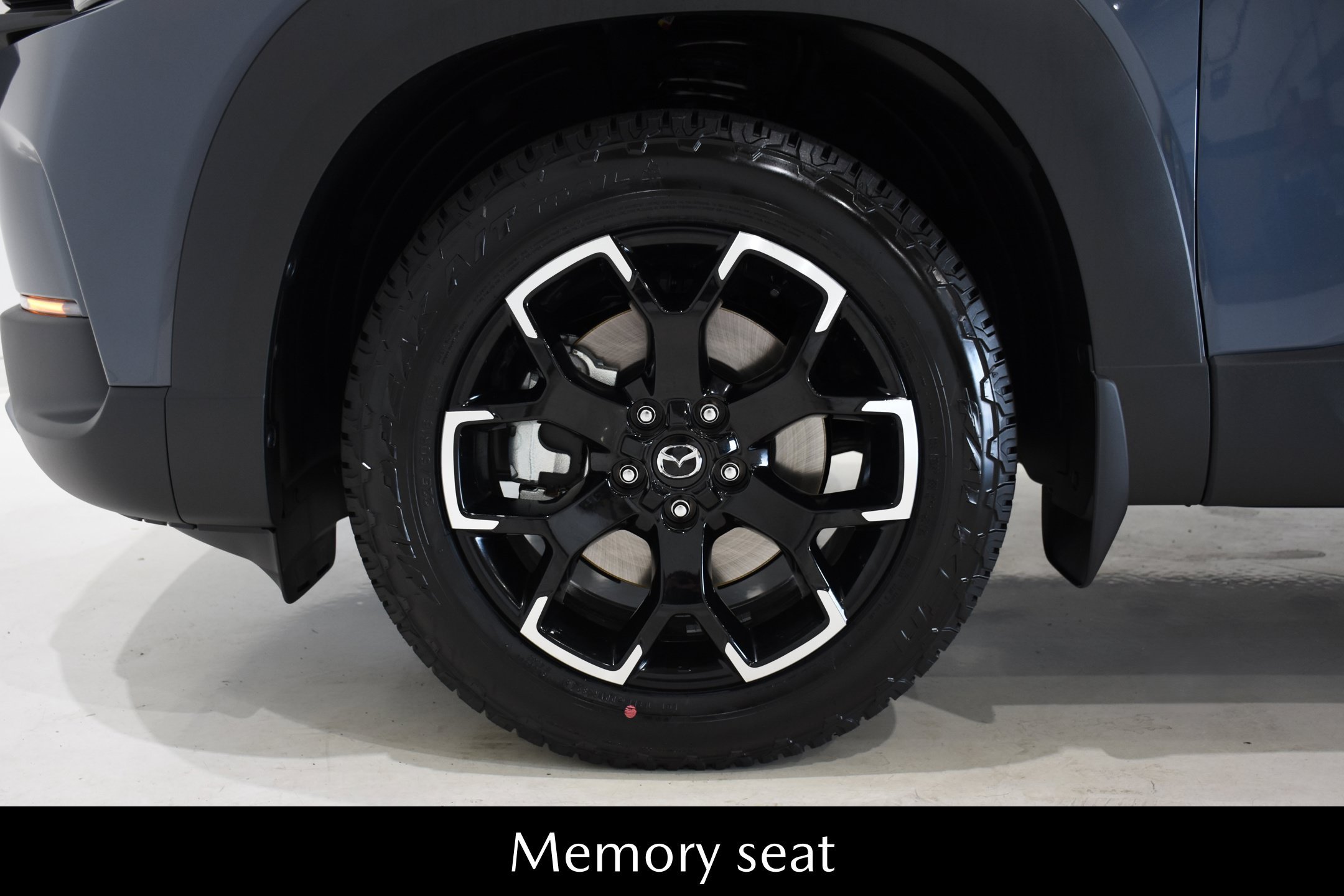 New 2025 MAZDA CX-50 Meridian Edition w/ Apex Package AWD/4WD image 8