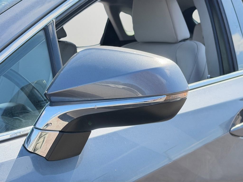 Used 2022 Lexus RX 450h AWD w/ Premium Package image 25