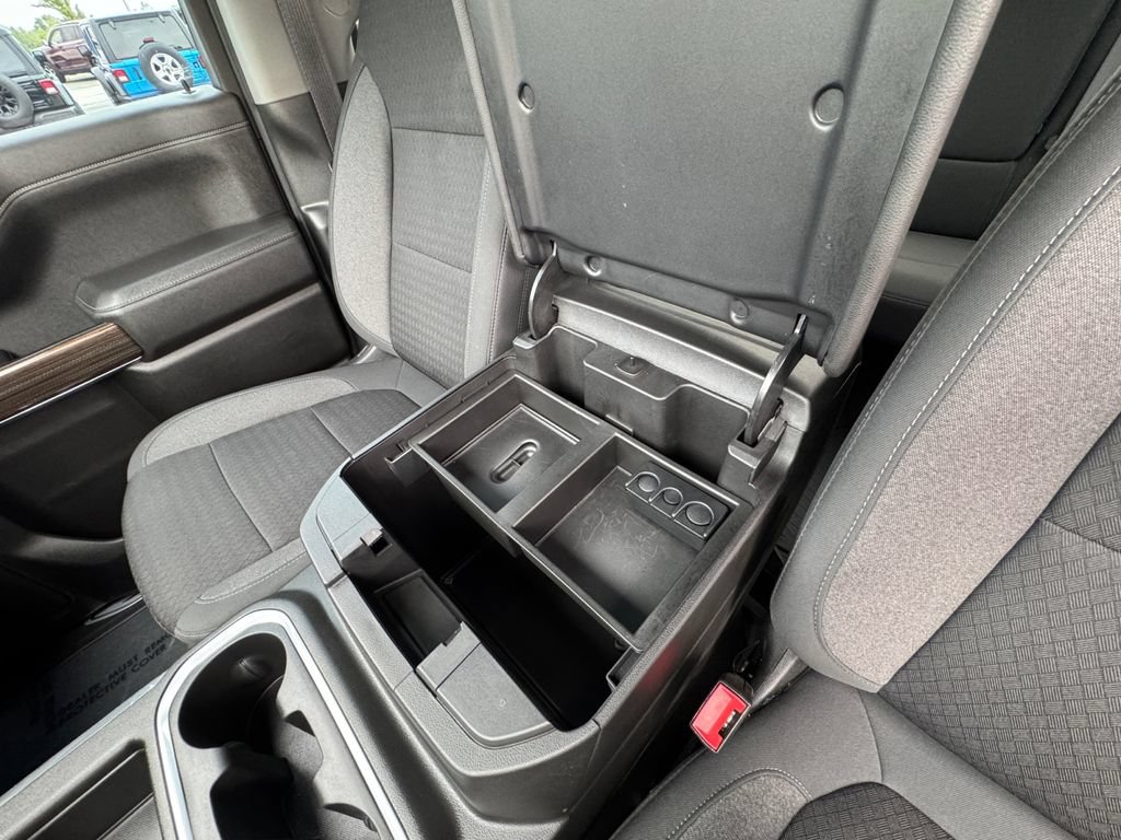Used 2021 Chevrolet Silverado 1500 LT Trail Boss w/ Bed Protection Package AWD/4WD image 30