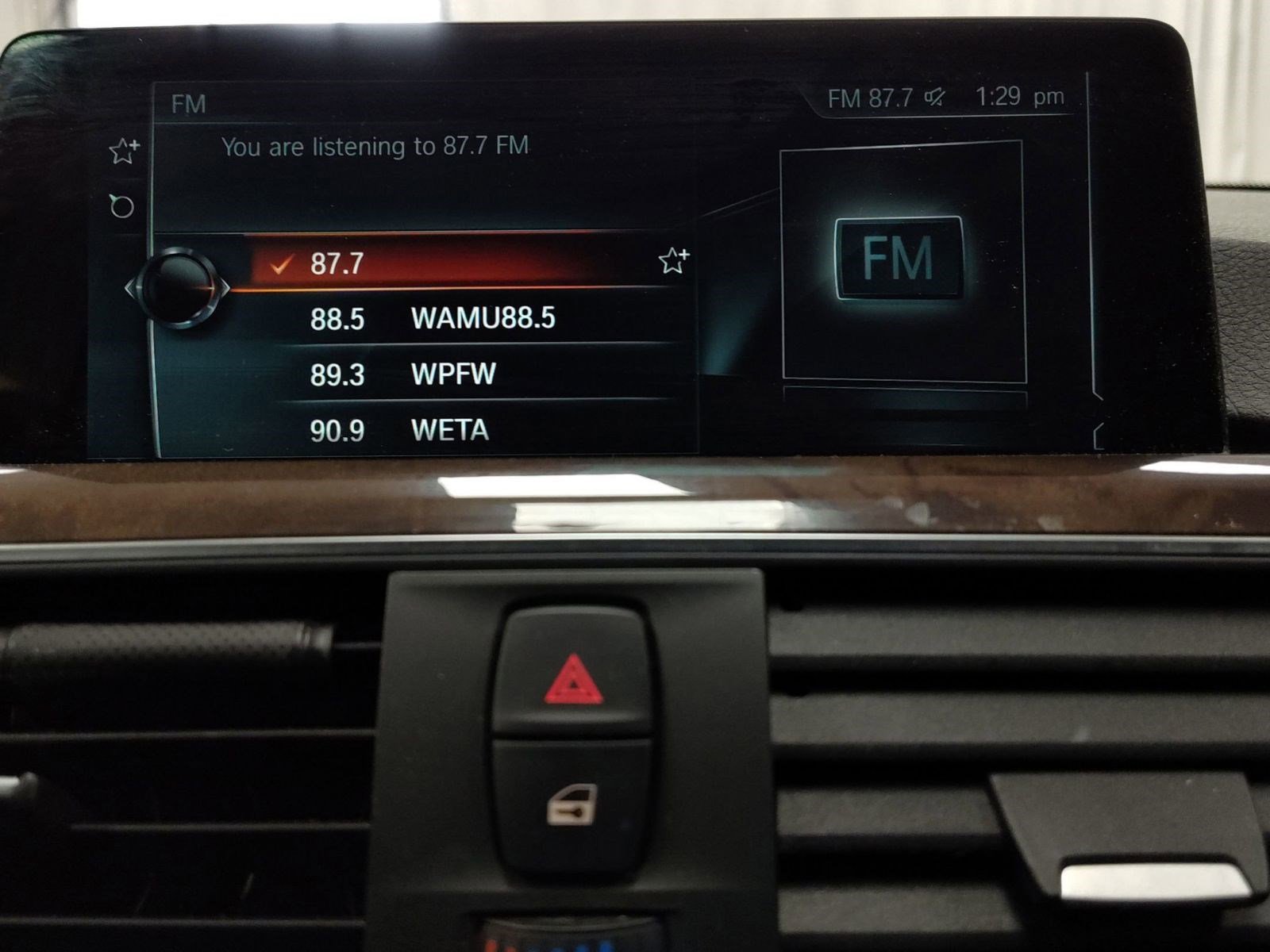 Used 2017 BMW 320i xDrive Sedan image 24