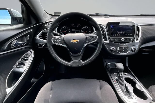 Used 2024 Chevrolet Malibu LT FWD image 8