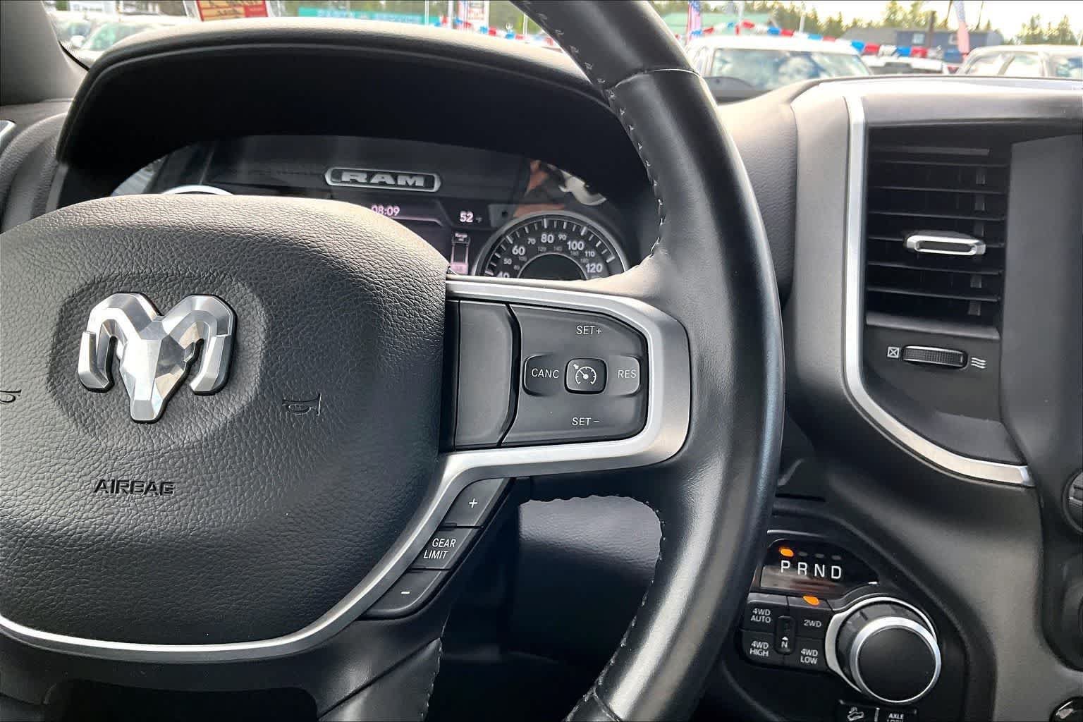 Used 2022 RAM 1500 Big Horn AWD/4WD image 26