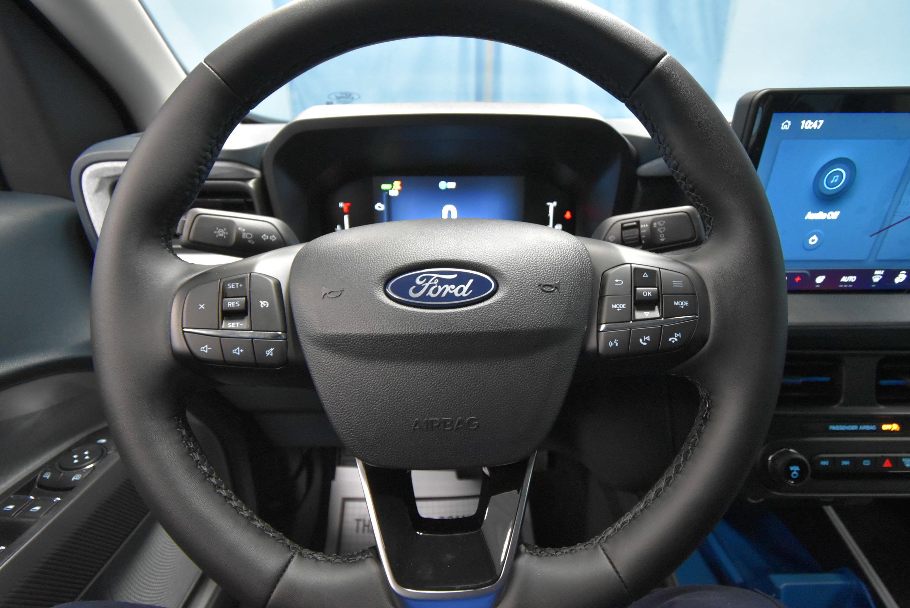 New 2026 Ford Maverick XLT w/ Equipment Group 301A AWD/4WD image 8
