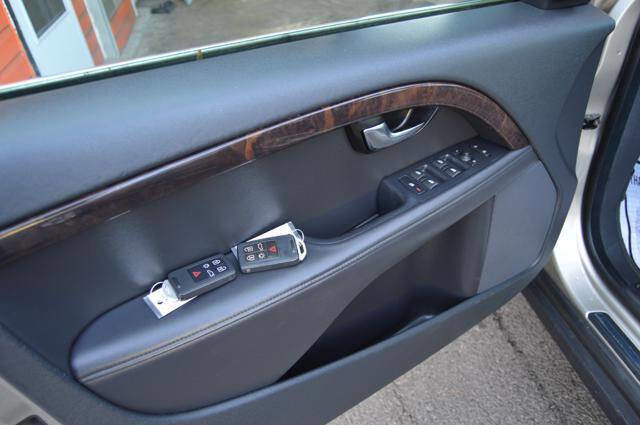 Used 2016 Volvo XC70 T5 Premier w/ Proximity Package image 59