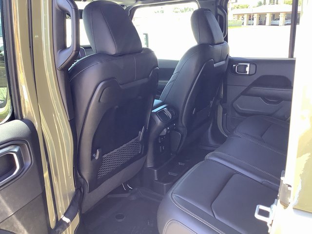 New 2025 Jeep Wrangler Unlimited Rubicon 392 image 26