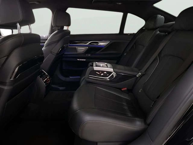 Used 2017 BMW 740i RWD image 66