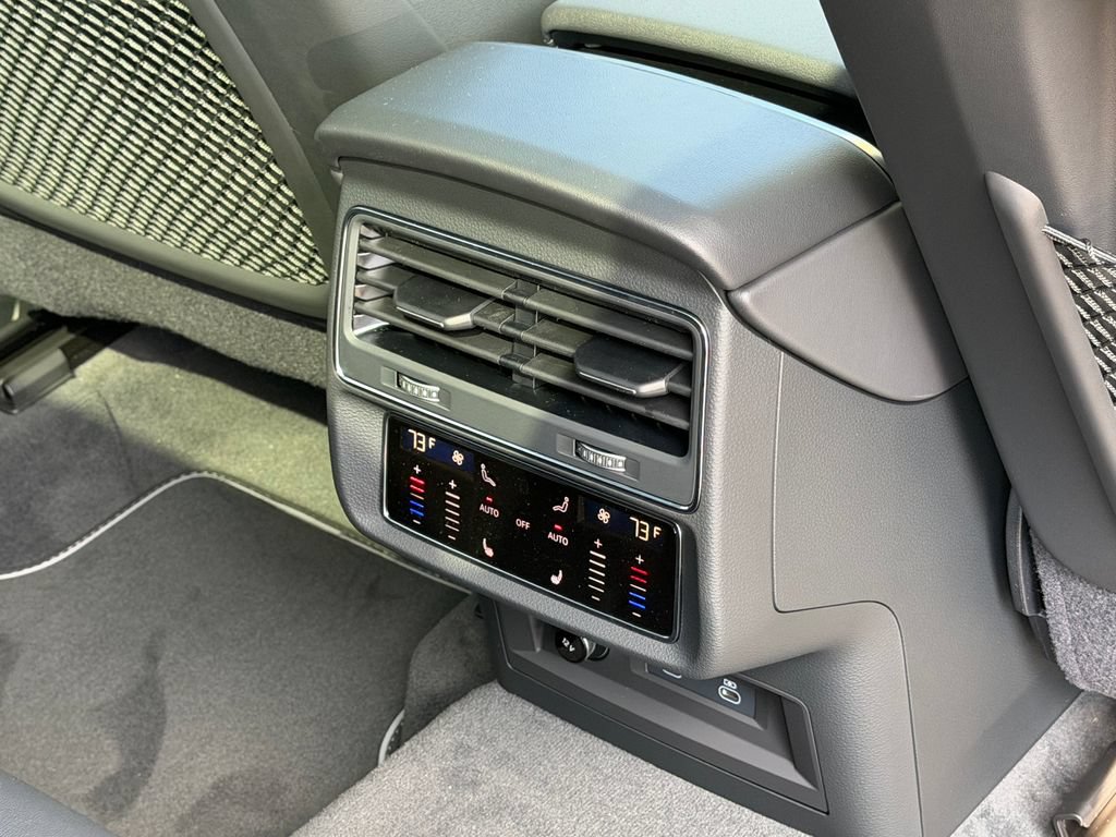 New 2026 Audi Q7 Premium Plus AWD/4WD image 12