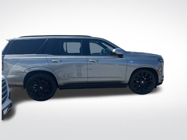 Certified 2026 Cadillac Escalade Platinum Sport w/ LPO, ONYX Package AWD/4WD image 6