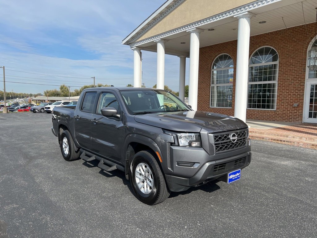 Used 2024 Nissan Frontier SV w/ Technology Package image 7