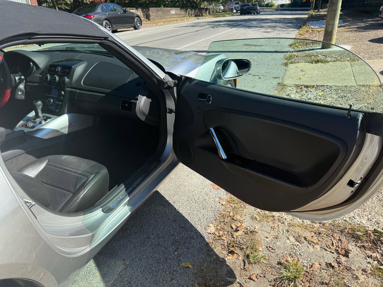 Used 2008 Saturn Sky w/ Premium Trim Package image 14