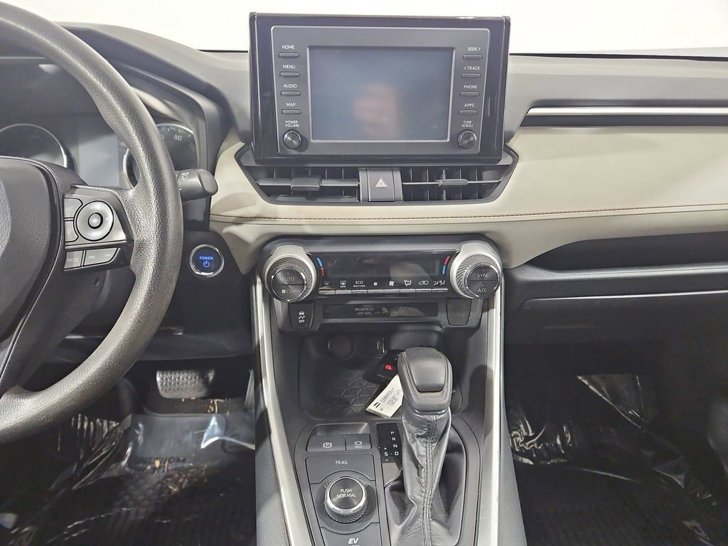 Used 2019 Toyota RAV4 XLE w/ Carpet Mat Package image 18