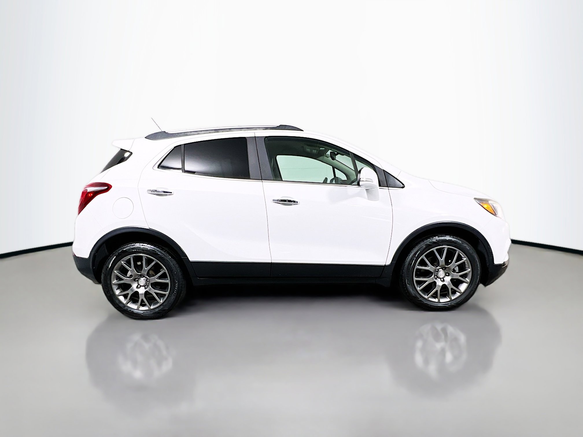 Used 2018 Buick Encore Sport Touring w/ Safety Package image 3