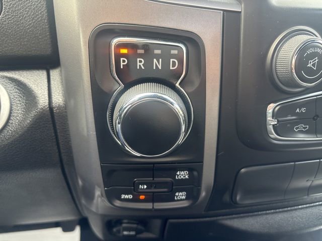 Used 2022 RAM 1500 Classic Warlock w/ Electronics Group AWD/4WD image 18