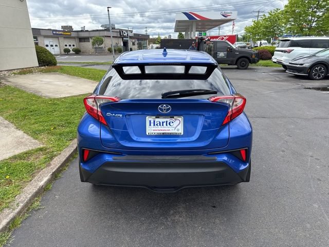 Used 2021 Toyota C-HR XLE FWD image 6