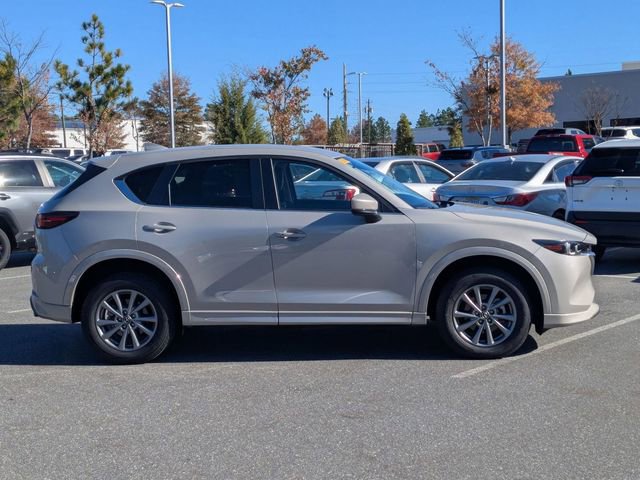Used 2024 MAZDA CX-5 AWD 2.5 S w/ Select Package image 2