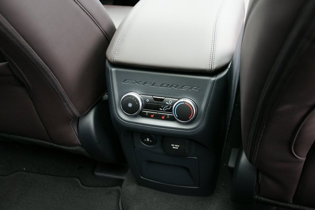 New 2026 Ford Explorer Platinum w/ LUX Leather Package image 40