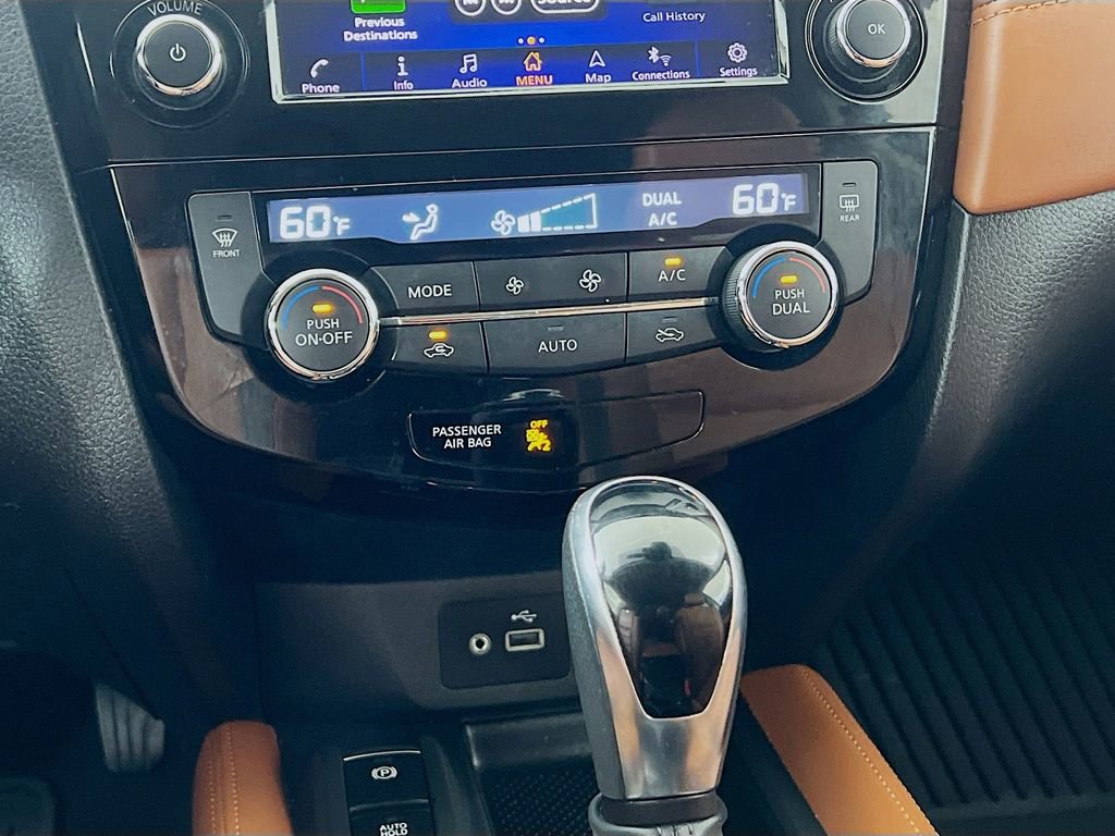 Used 2018 Nissan Rogue SL w/ Premium Package AWD/4WD image 22