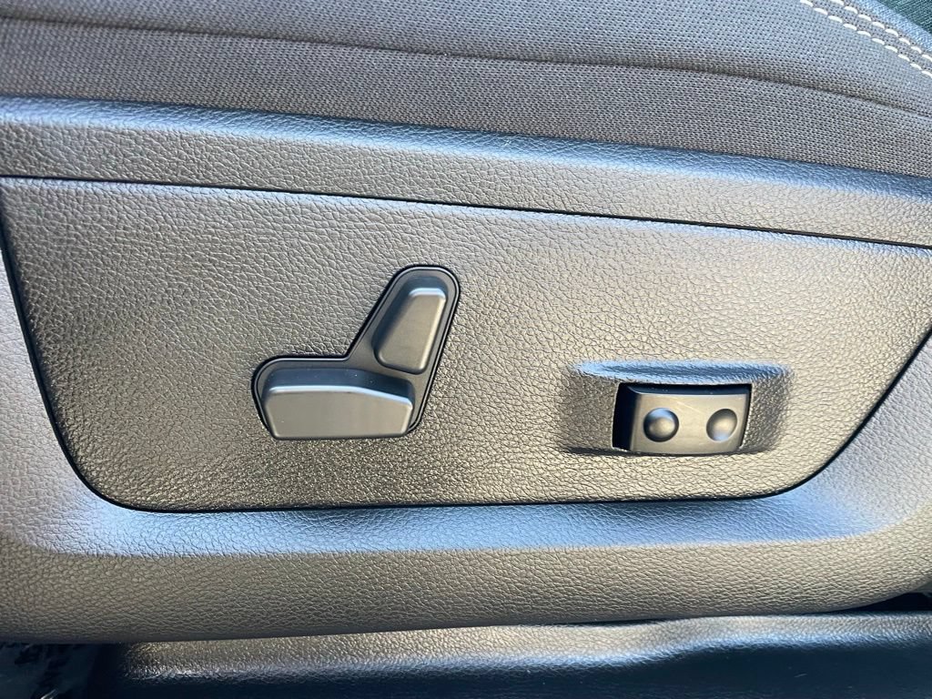 New 2026 RAM 2500 Big Horn AWD/4WD image 26