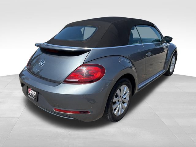 Used 2017 Volkswagen Beetle 1.8T S FWD image 7