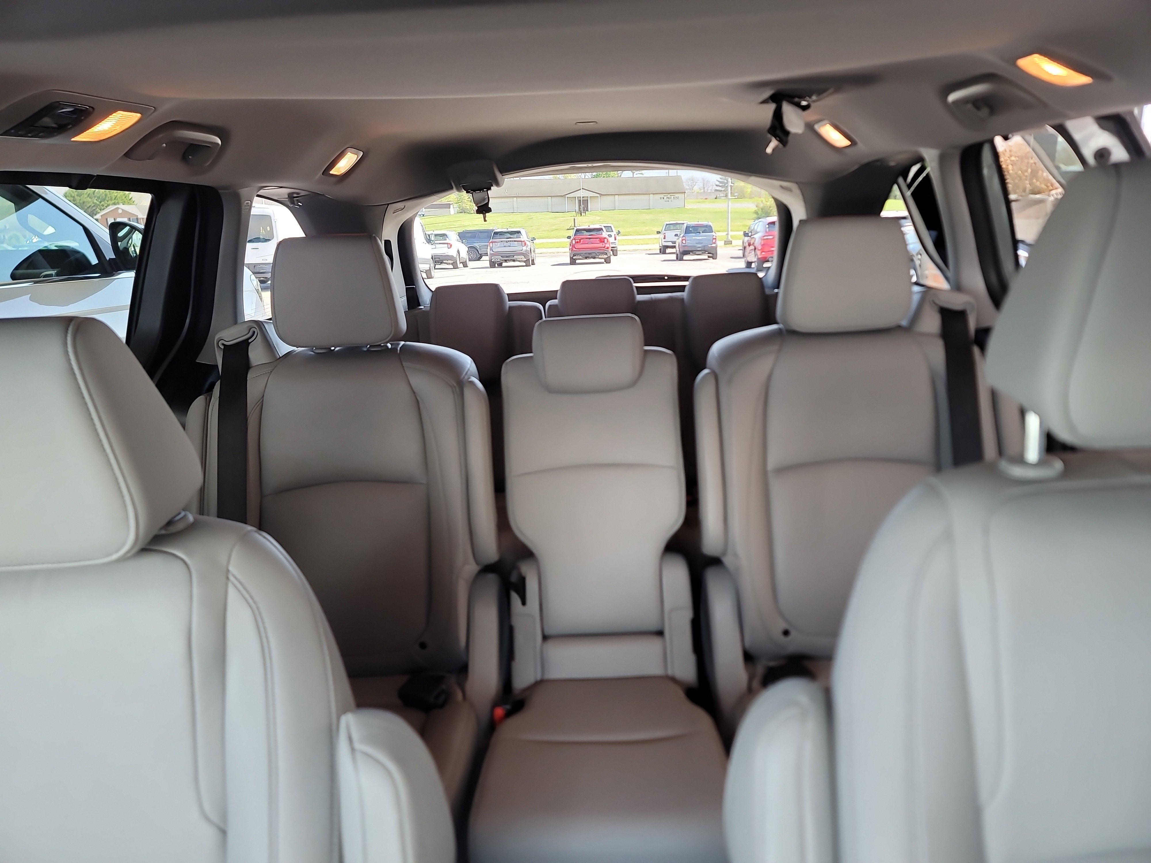Used 2023 Honda Odyssey EX-L image 13