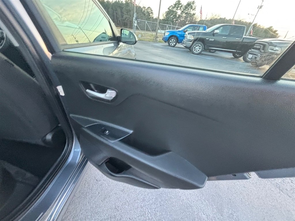 Used 2019 Kia Rio S image 20