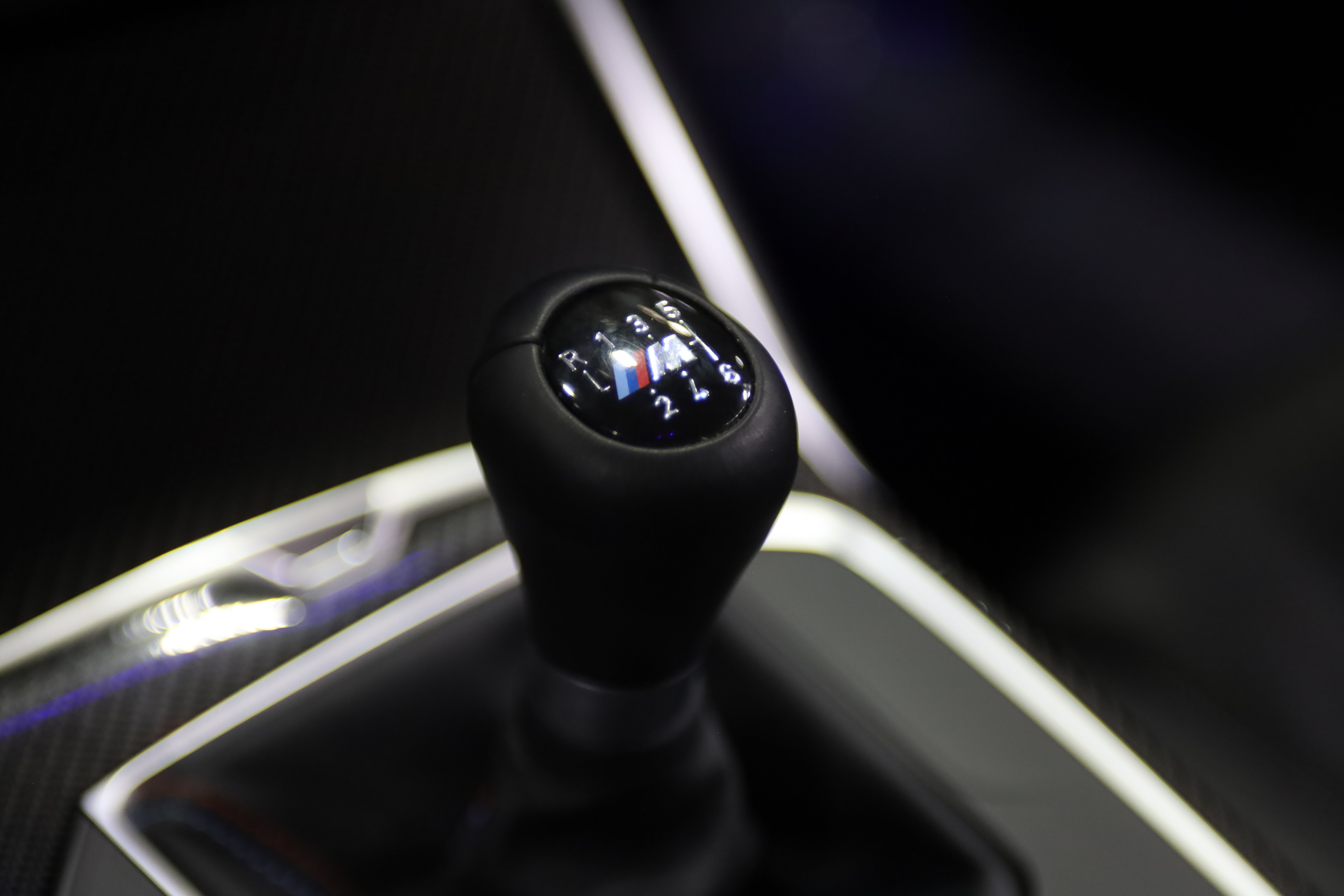 Used 2025 BMW M2 w/ Lighting Package RWD image 33