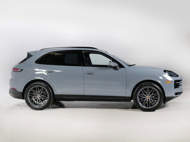 Certified 2026 Porsche Cayenne AWD/4WD image 8