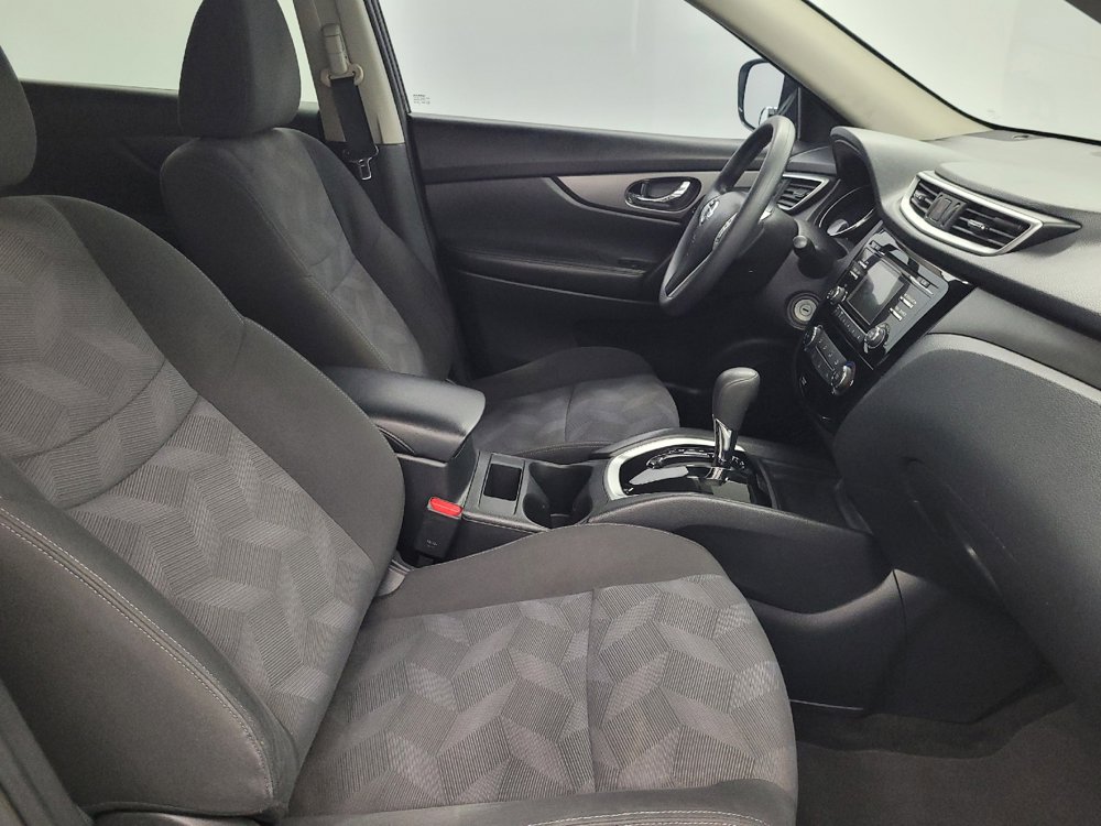 Used 2016 Nissan Rogue S w/ Appearance Package AWD/4WD image 21