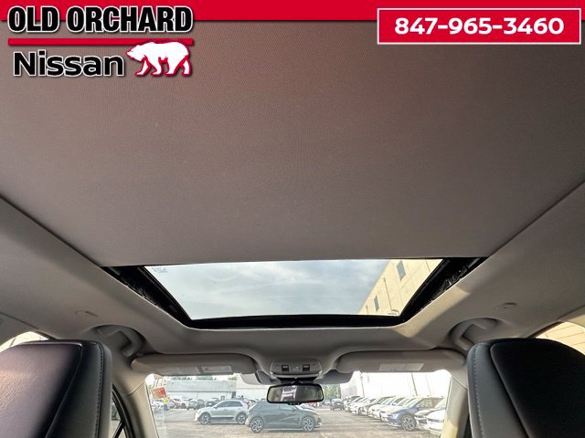 Used 2025 Nissan Murano SL AWD/4WD image 12