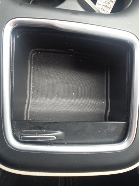 Used 2023 Chrysler Pacifica Touring-L FWD image 41