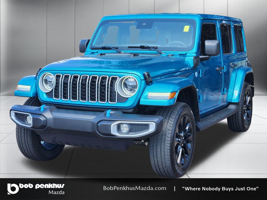 Used 2024 Jeep Wrangler Unlimited Sahara w/ Technology Group AWD/4WD image 23