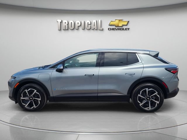 New 2026 Chevrolet Equinox EV LT AWD/4WD image 2