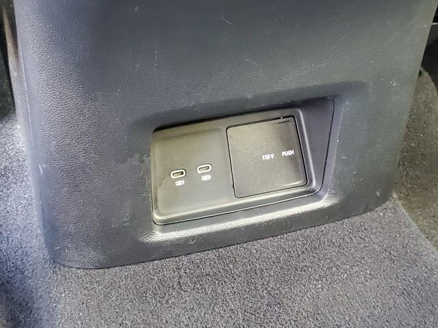 Used 2024 Volkswagen Atlas SE image 33