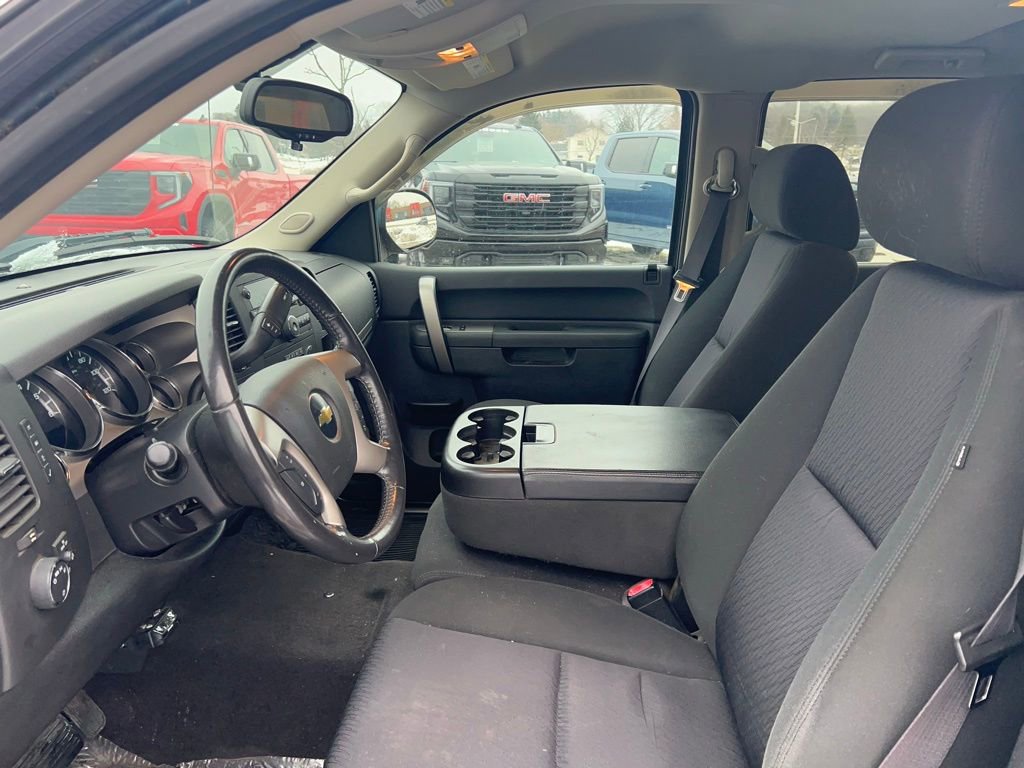 Used 2011 Chevrolet Silverado 1500 LT w/ All-Star Edition image 8