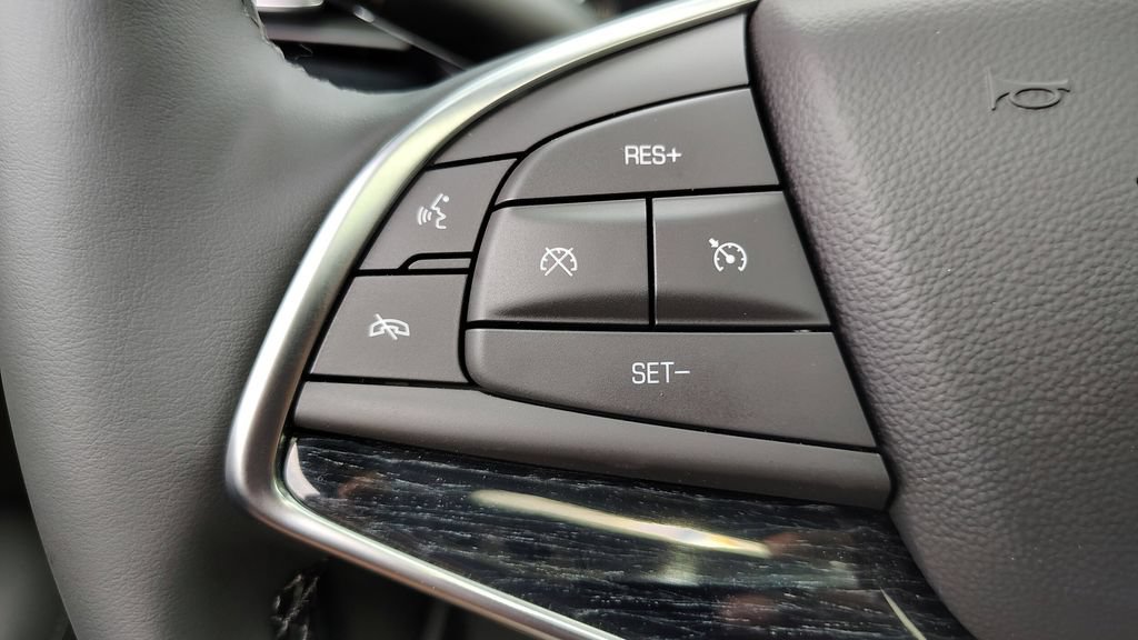 New 2025 Cadillac XT5 Premium Luxury w/ LPO, Floor Liner Package AWD/4WD image 21
