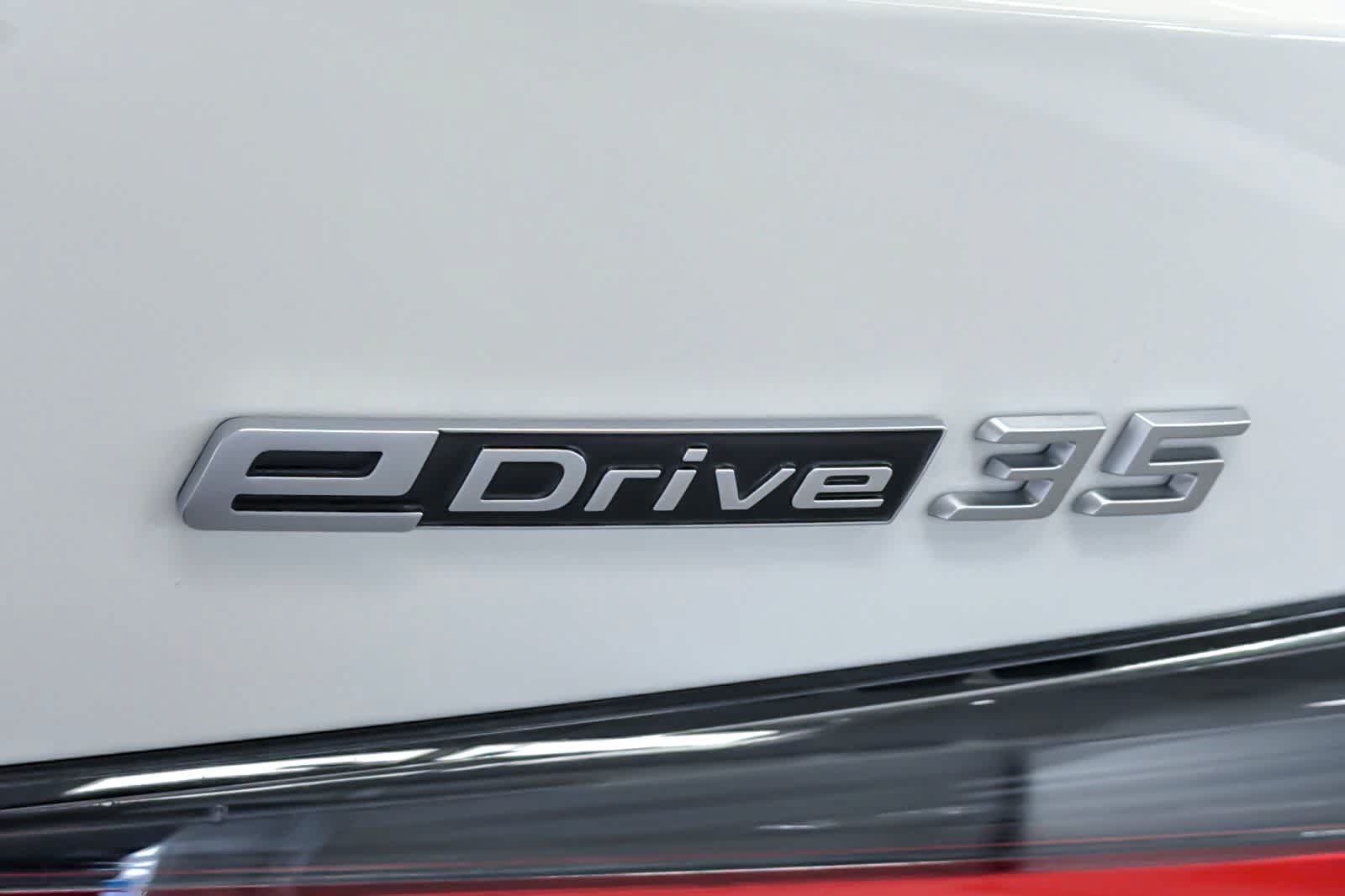 Used 2024 BMW i4 eDrive35 w/ Convenience Package RWD image 27