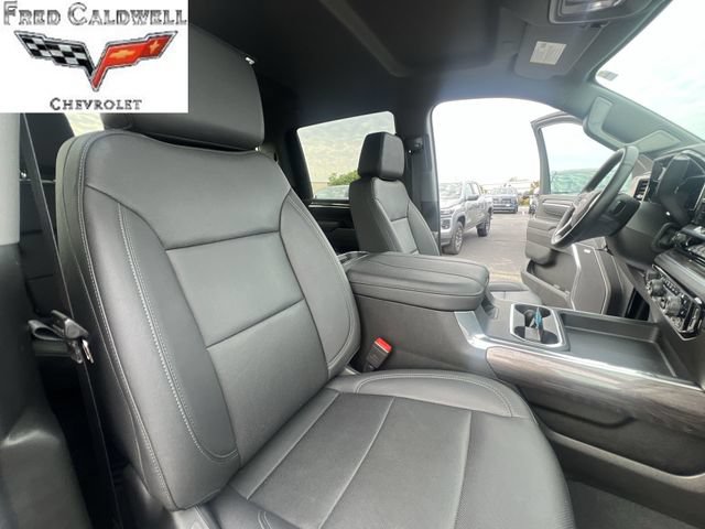 Certified 2025 Chevrolet Silverado 3500 LTZ w/ LTZ Premium Package AWD/4WD image 33