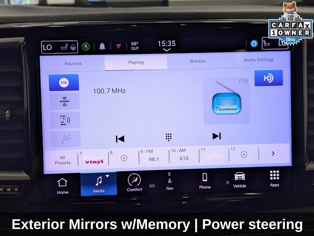 Used 2022 Chrysler Pacifica Limited FWD image 16
