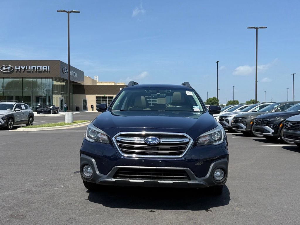 Used 2018 Subaru Outback 2.5i Limited AWD/4WD image 2