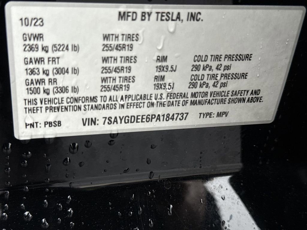 Used 2023 Tesla Model Y Long Range AWD/4WD image 26