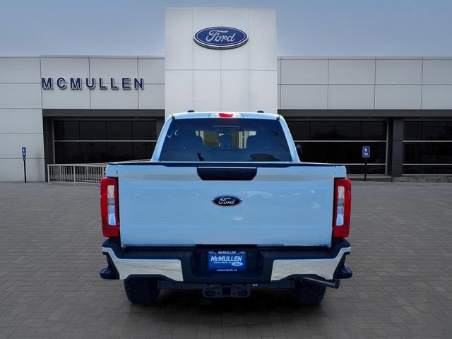 New 2026 Ford F250 XL w/ XL Off-Road Package AWD/4WD image 6