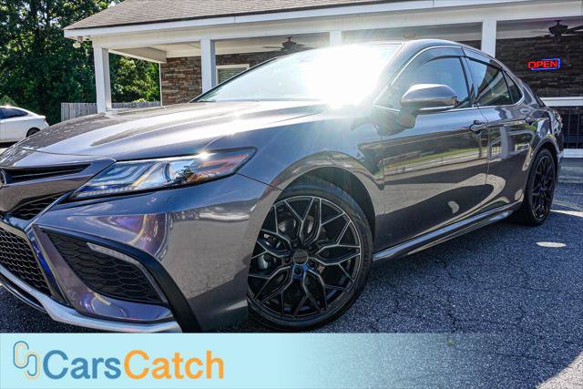 Used 2022 Toyota Camry XSE FWD image 7
