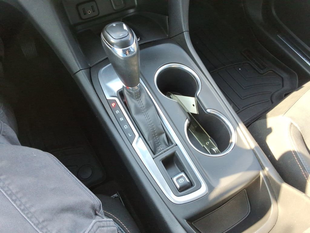 Used 2018 Chevrolet Equinox Premier FWD image 35